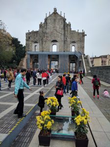 The Ruins of St Paul’s from “inside” the ruins